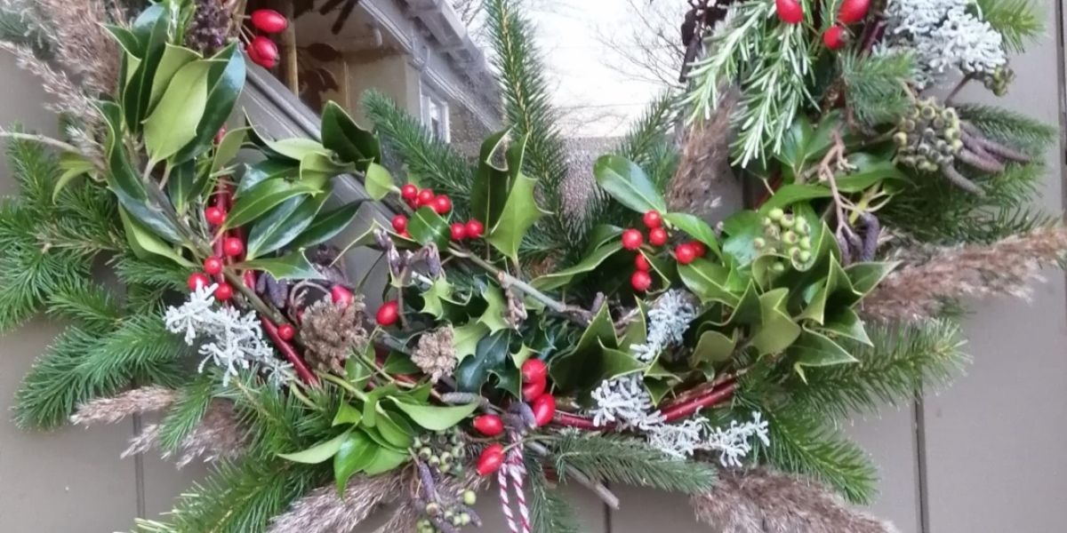 Transform your home with the beauty of nature this holiday season with Custom Made Willow Wreaths